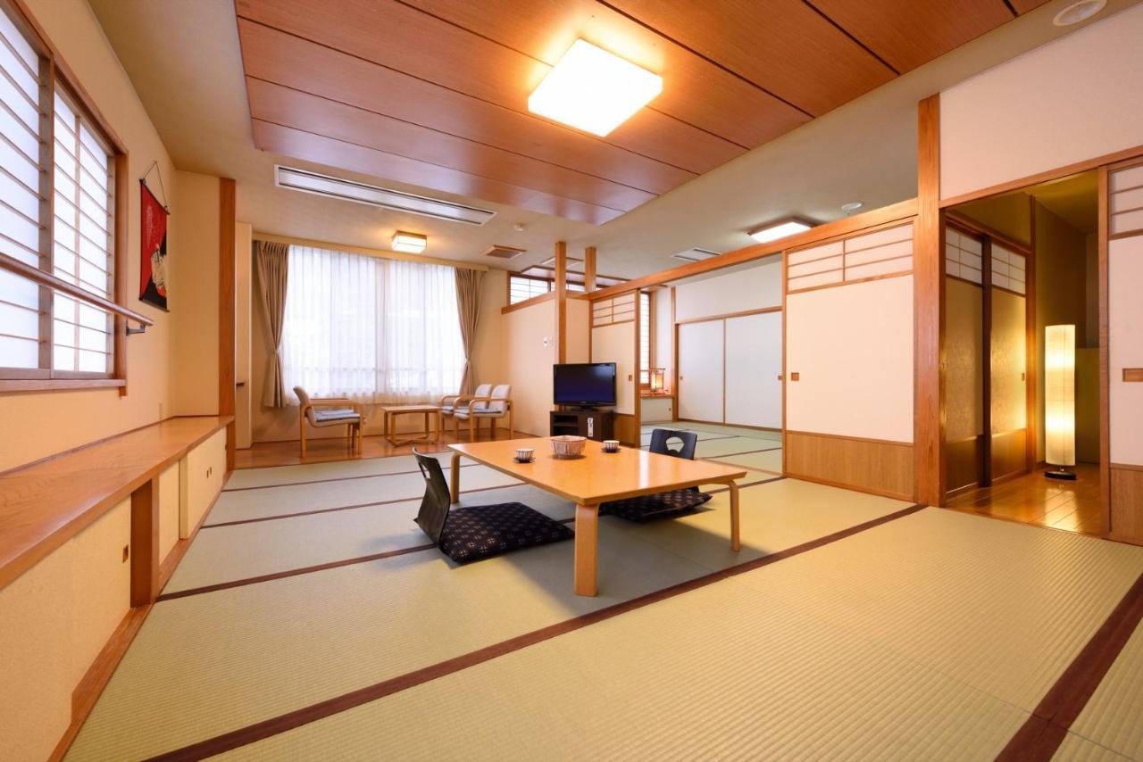 Tofuya Ryokan, Onogawa Onsen, Sauna, Barrier-Free Ξενοδοχείο Yonezawa Εξωτερικό φωτογραφία